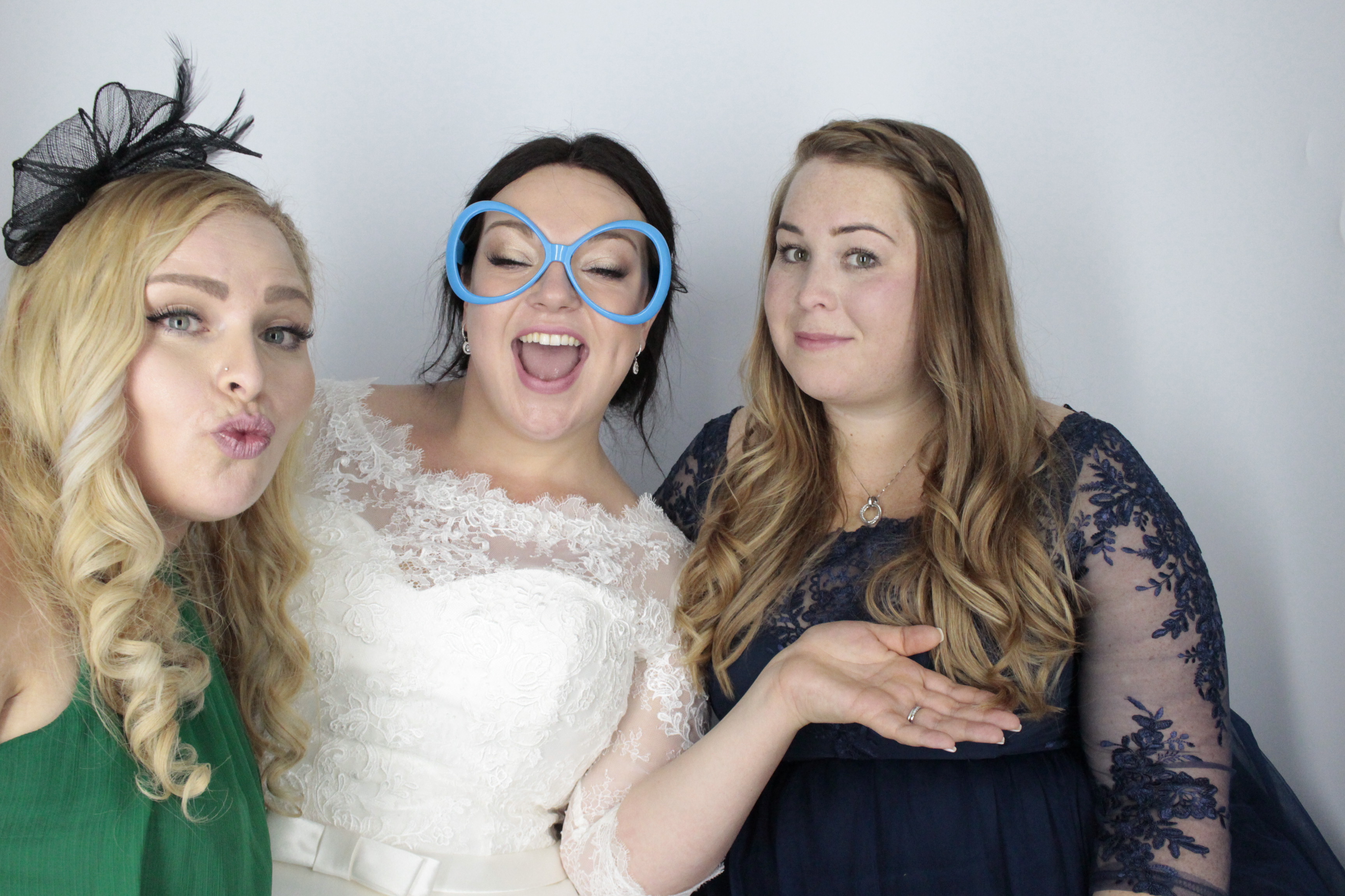 Emma & Karl's Wedding | View more photos from the event at gallery.myphotoboothexperience.co.uk/u/MyPhotoBoothExperienceLtd/Emma-Karls-Wedding